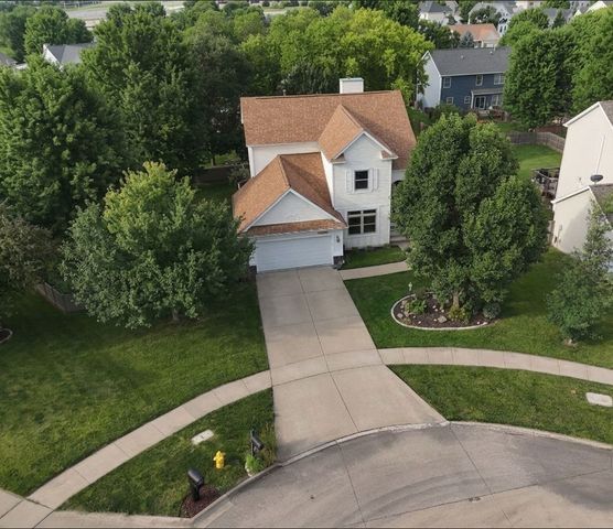 7422 Dakota Circle, West Des Moines, IA 50266