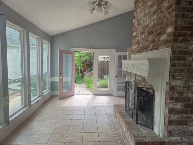 7811 Shelburne Circle, Spring, TX 77379