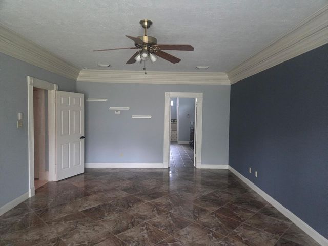 7811 Shelburne Circle, Spring, TX 77379