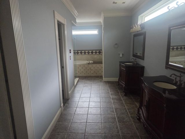 7811 Shelburne Circle, Spring, TX 77379