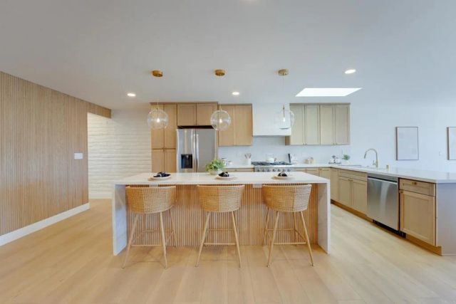 1470 La Linda Drive, San Marcos, CA 92078