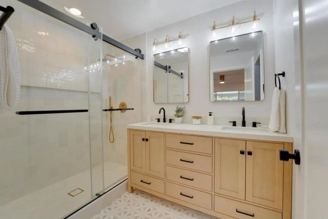 1470 La Linda Drive, San Marcos, CA 92078