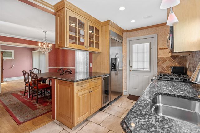 103 Petersville Road, New Rochelle, NY 10801