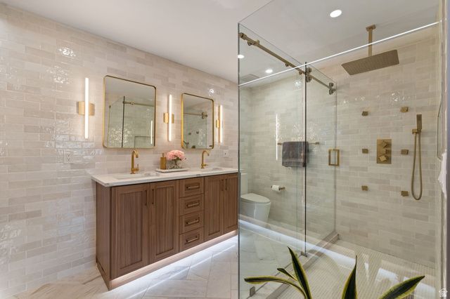 6044 S FONTAINE BLEU DR, Salt Lake City, UT 84121