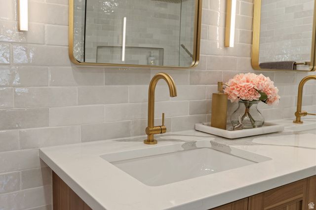 6044 S FONTAINE BLEU DR, Salt Lake City, UT 84121