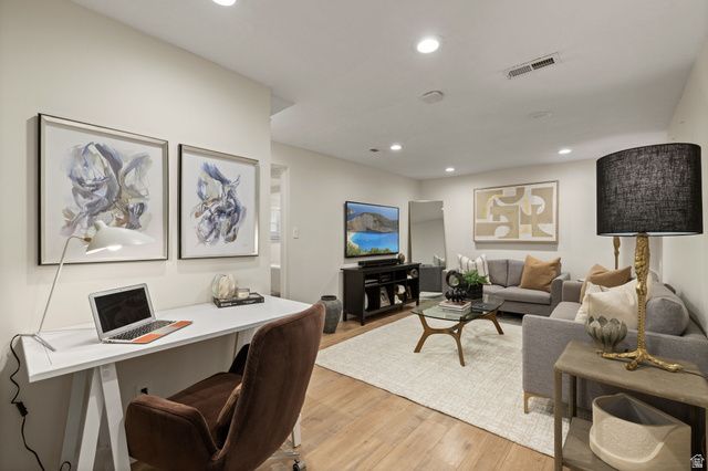 6044 S FONTAINE BLEU DR, Salt Lake City, UT 84121