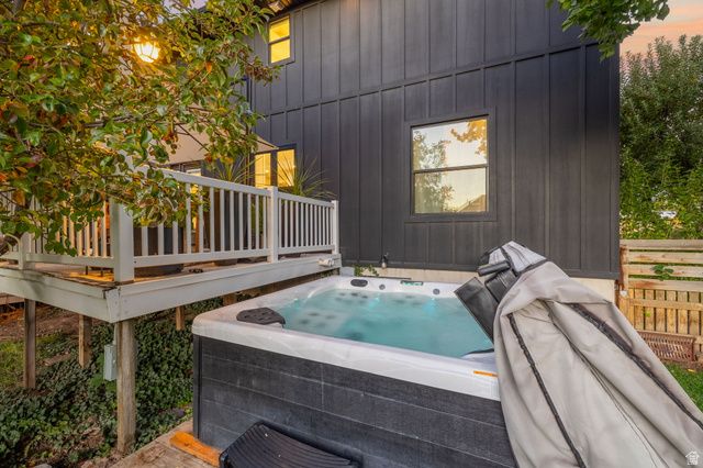 6044 S FONTAINE BLEU DR, Salt Lake City, UT 84121