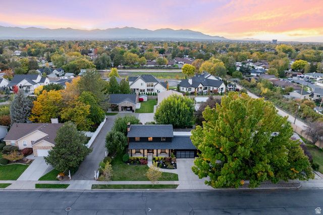 6044 S FONTAINE BLEU DR, Salt Lake City, UT 84121