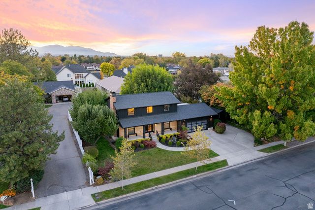 6044 S FONTAINE BLEU DR, Salt Lake City, UT 84121