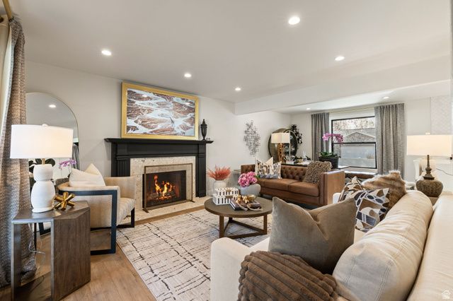 6044 S FONTAINE BLEU DR, Salt Lake City, UT 84121