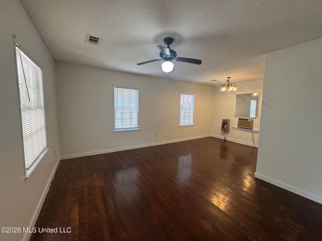 232 Mitchell Avenue, Jackson, MS 39216