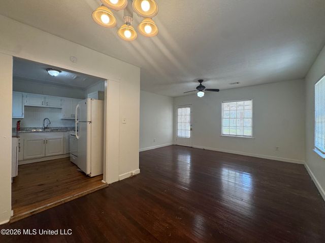 232 Mitchell Avenue, Jackson, MS 39216