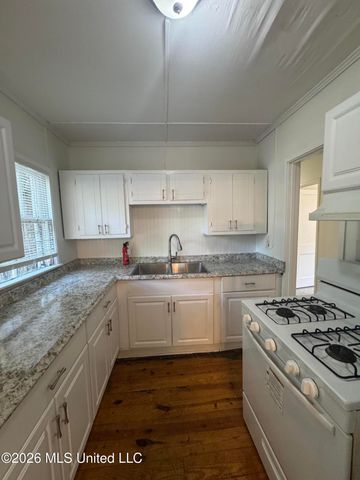232 Mitchell Avenue, Jackson, MS 39216