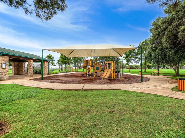 8043 Milam Lane, Rosharon, TX 77583