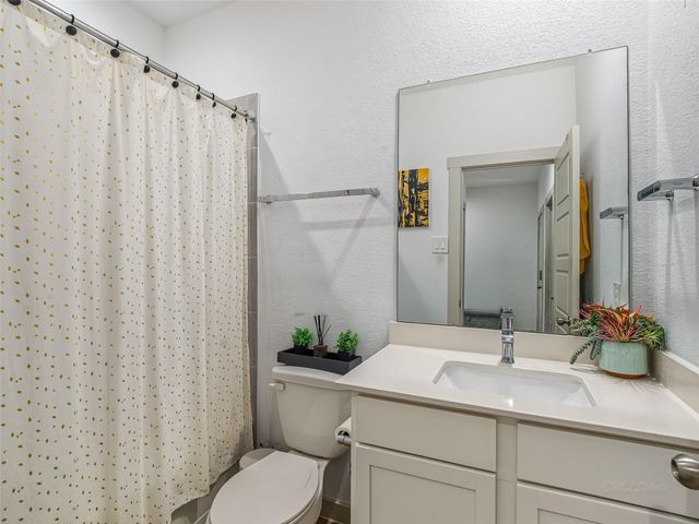 8043 Milam Lane, Rosharon, TX 77583