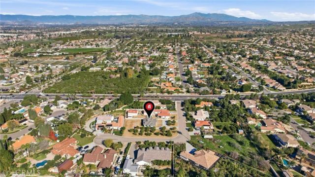 11135 Old Fashion, Riverside, CA 92503