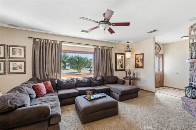 11135 Old Fashion, Riverside, CA 92503