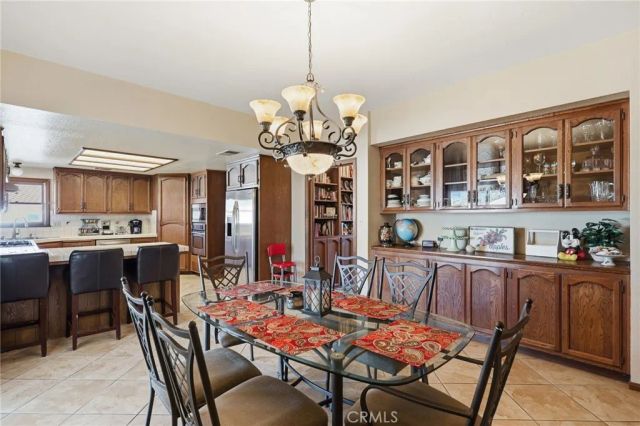 11135 Old Fashion, Riverside, CA 92503