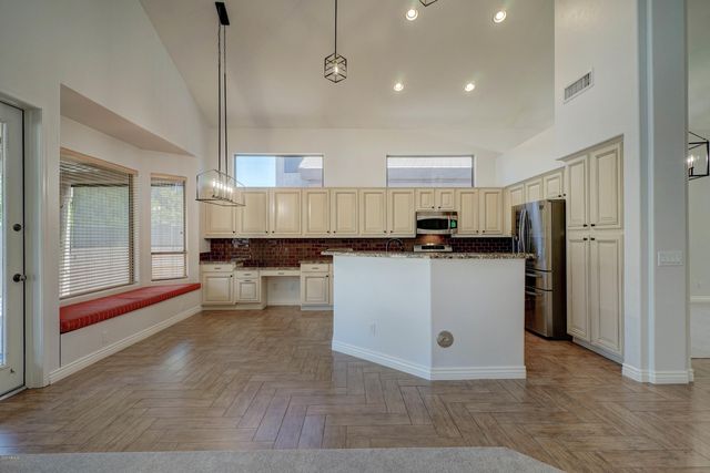 6410 E Carolina Drive, Scottsdale, AZ 85254