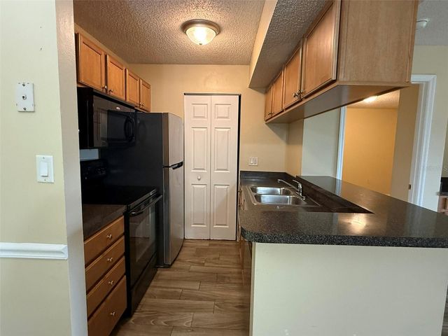 221 LAKE BROOK CIRCLE 203, Brandon, FL 33511