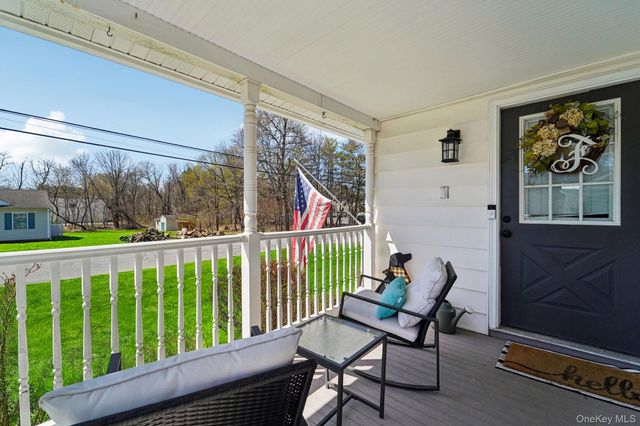 15 Rose Place, Central Valley, NY 10917