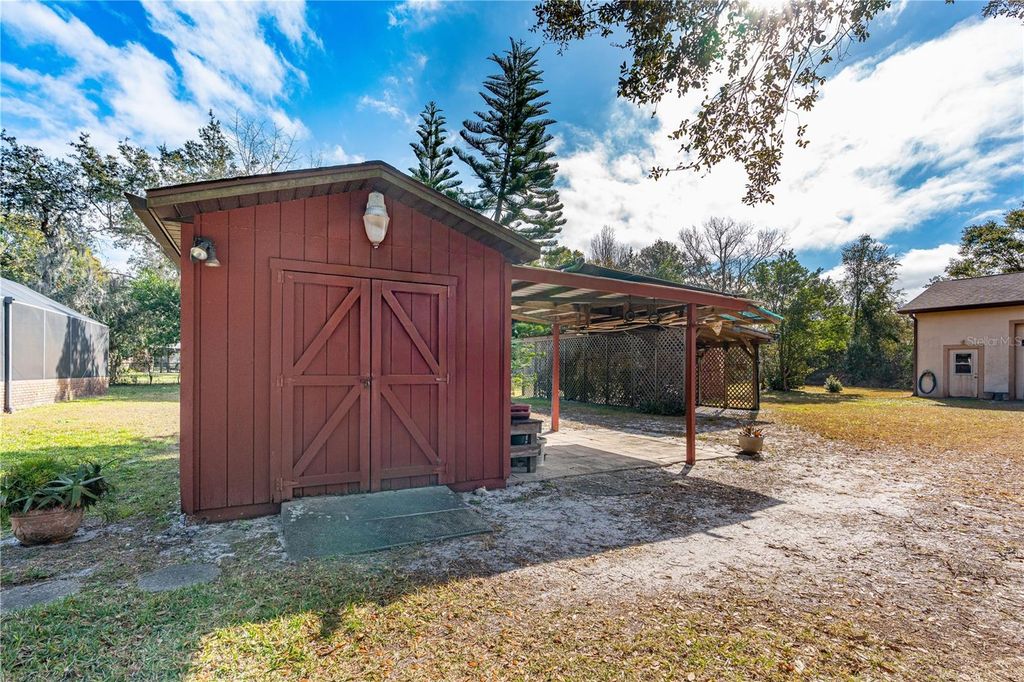 Image 21 of property listing at 810 HENSEL HILL ROAD W, Port Orange, FL 32127