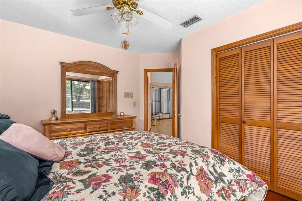 Image 37 of property listing at 810 HENSEL HILL ROAD W, Port Orange, FL 32127