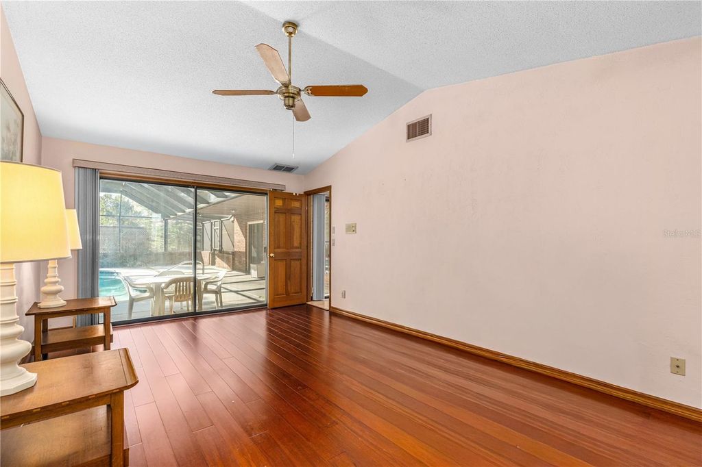 Image 39 of property listing at 810 HENSEL HILL ROAD W, Port Orange, FL 32127