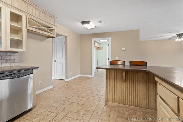 1411 Newport Road, Lone Grove, OK 73443