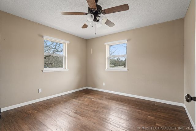 1411 Newport Road, Lone Grove, OK 73443