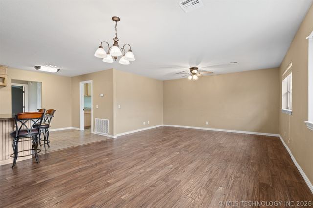 1411 Newport Road, Lone Grove, OK 73443