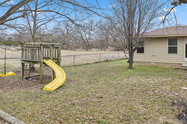 1411 Newport Road, Lone Grove, OK 73443