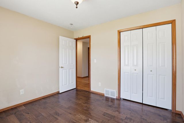 8913 E Vista Park Dr, Spokane, WA 99217