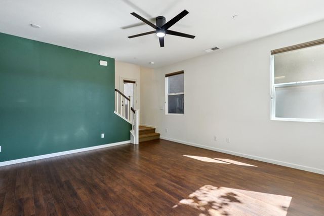 839 Graphite Ln, West Sacramento, CA 95691