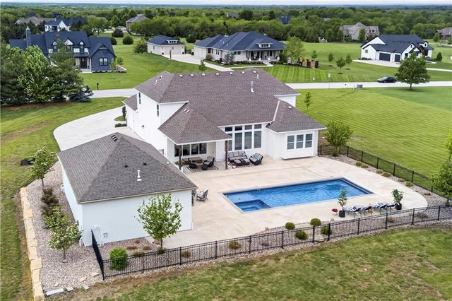 15063 Canton Road, Gardner, KS 66030