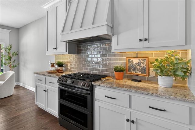 15063 Canton Road, Gardner, KS 66030