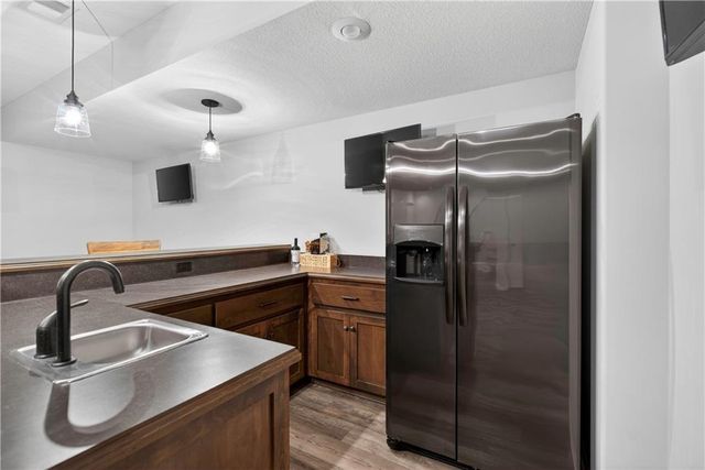 15063 Canton Road, Gardner, KS 66030