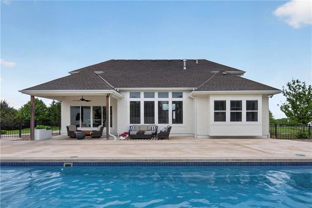 15063 Canton Road, Gardner, KS 66030