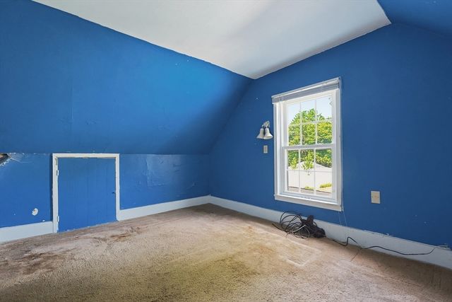 98 Pleasant St, Franklin, MA 02038