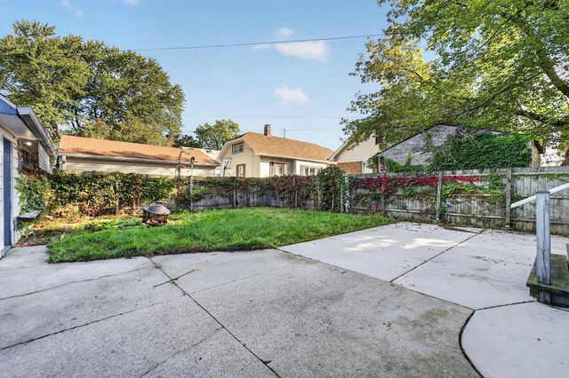 1510 Augusta STREET, Racine, WI 53402