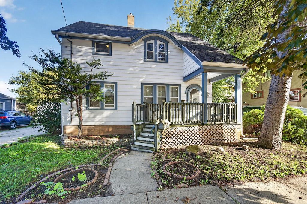 1510 Augusta STREET, Racine, WI 53402