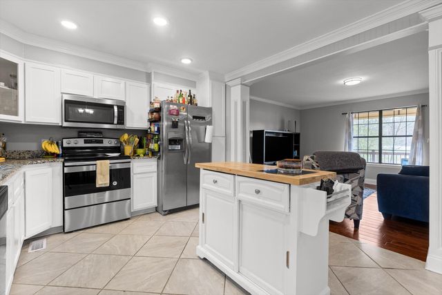 8651 Highway 58, Harrison, TN 37341