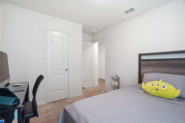 1305 Eagle Lake Drive, Azle, TX 76020