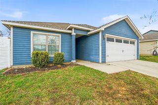 1305 Eagle Lake Drive, Azle, TX 76020