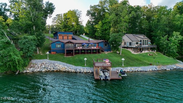 2772 Devault Bridge Road, Piney Flats, TN 37686