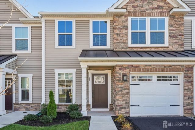 68 Owen Court, Franklin Twsp, NJ 08873