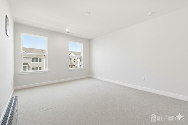 68 Owen Court, Franklin Twsp, NJ 08873