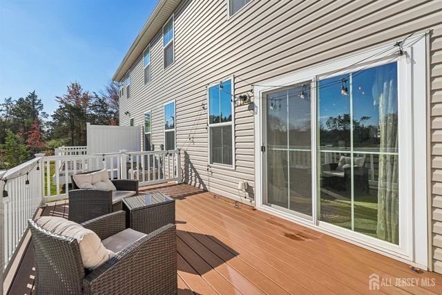 68 Owen Court, Franklin Twsp, NJ 08873