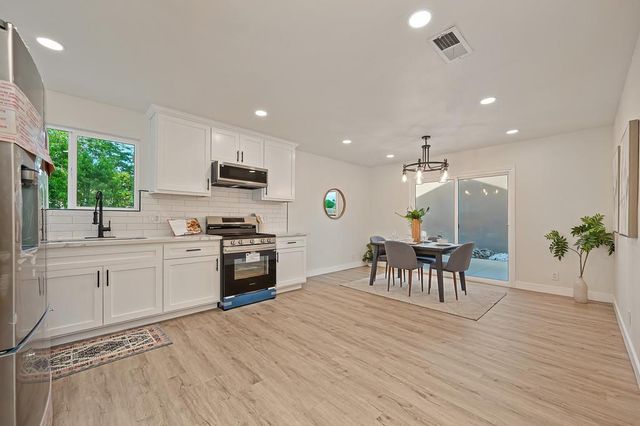 2776 Bridgeford Dr, Sacramento, CA 95833