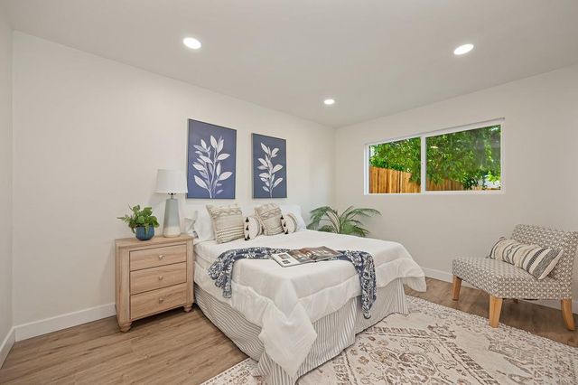 2776 Bridgeford Dr, Sacramento, CA 95833